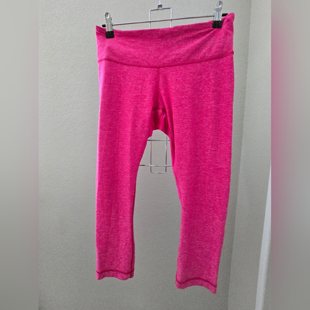 Lululemon Athletica Vibrant Pink Leggings